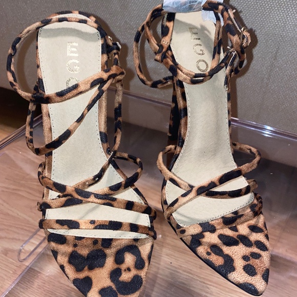 Leopard Print Heels - Picture 3 of 7